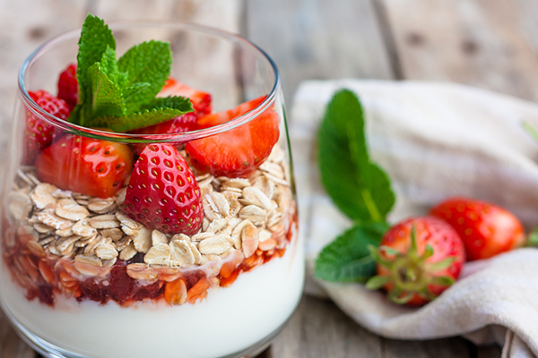 Yogurt with strawberries